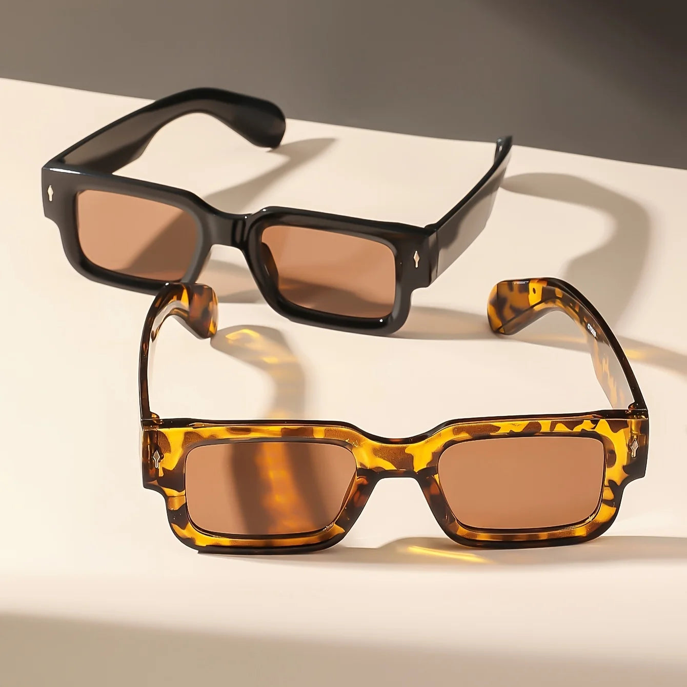 Retro Square Sunglasses Classic Plastic Frame Sunglasses